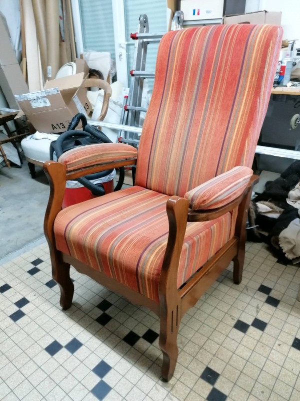 Couverture 2 fauteuils confortables style voltaire